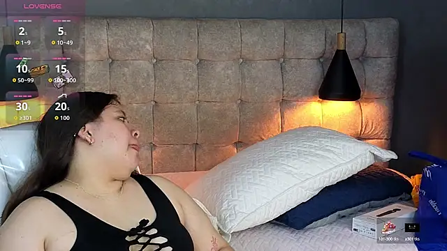 Laia and Aloby online show from 22, 9, 2025