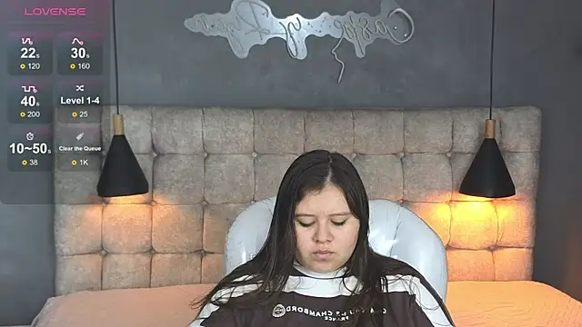 Laia and Aloby online show from 27, 11, 2025