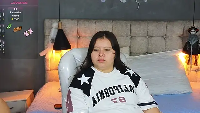 Laia and Aloby online show from 14, 10, 2025