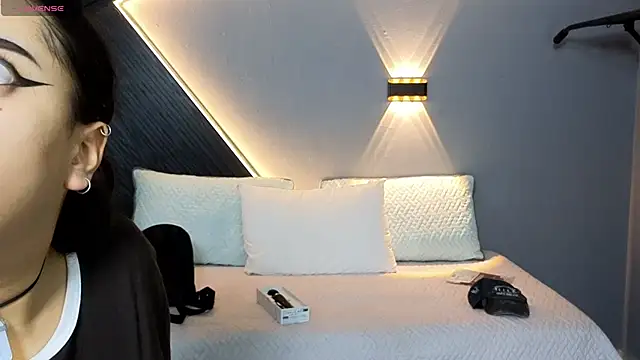 Laia and Aloby online show from 10, 2, 2026