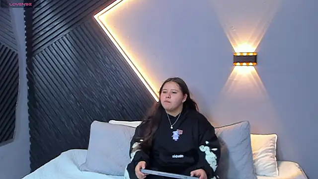 Laia and Aloby online show from 17, 3, 2026