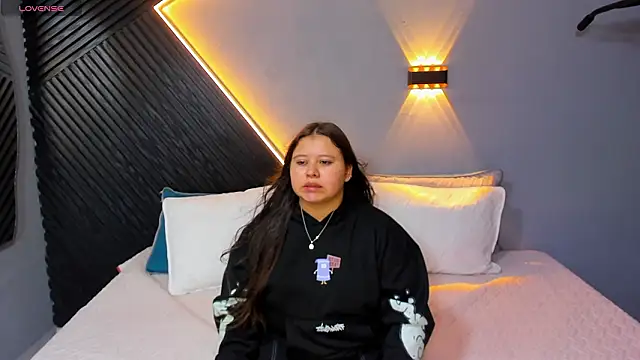 Laia and Aloby online show from 27, 3, 2026