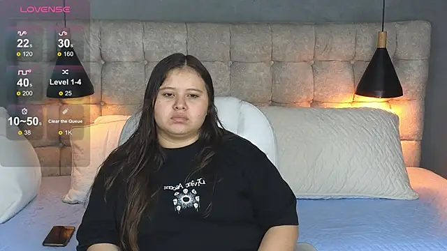 Laia and Aloby online show from 29, 11, 2025