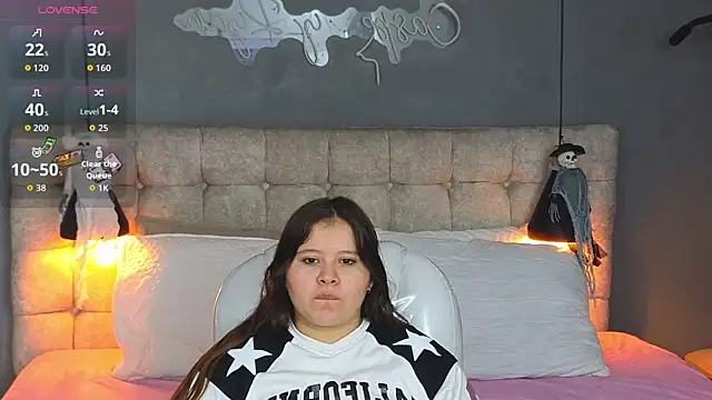 Laia and Aloby online show from 4, 10, 2025