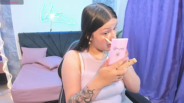 Krysstal tay online show from 14, 4, 2026