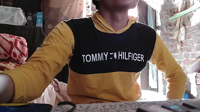 Dreamdaze2025 online show from 8, 4, 2026