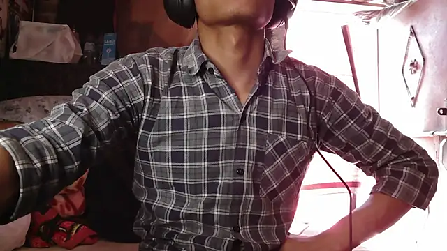 Dreamdaze2025 online show from 12, 4, 2026