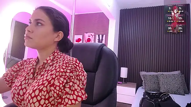 natasha  jackson online show from 23, 10, 2025