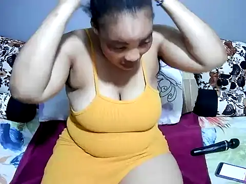 Snapshot of JennyFawX_ chatting on 4, 10, 2025 JennyFawX online show from 4, 10, 2025