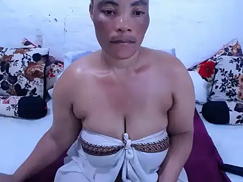 Snapshot of JennyFawX_ chatting on 9, 10, 2025 JennyFawX online show from 9, 10, 2025