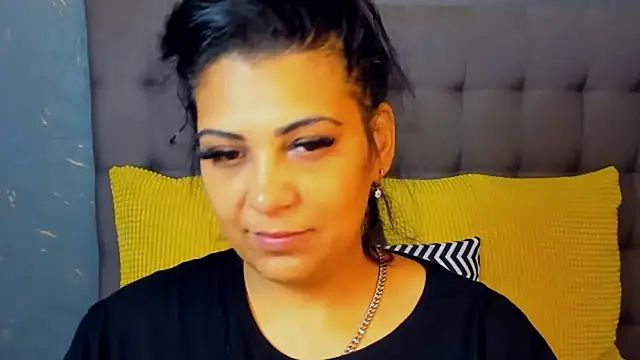 Snapshot of AmyCubes chatting on 14, 11, 2025 AmyCubes online show from 14, 11, 2025