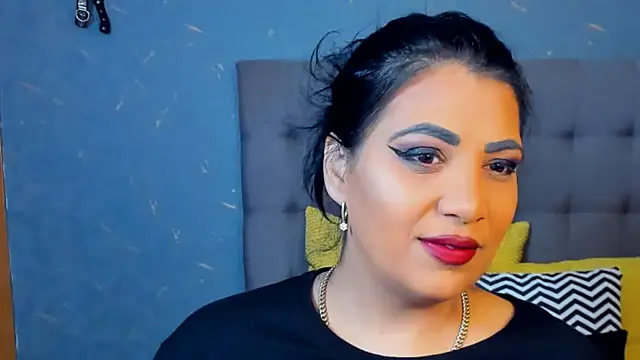 Snapshot of AmyCubes chatting on 23, 11, 2025 AmyCubes online show from 23, 11, 2025