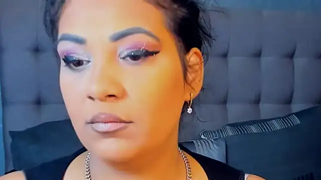 Snapshot of AmyCubes chatting on 31, 10, 2025 AmyCubes online show from 31, 10, 2025