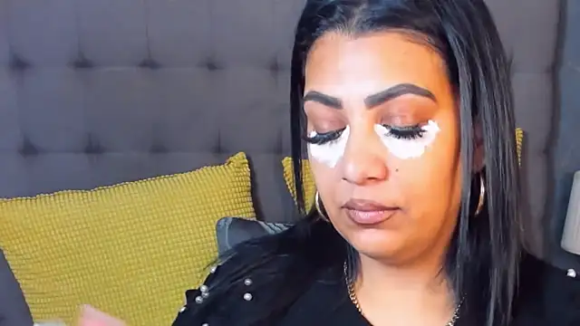 AmyCubes online show from 4, 2, 2026