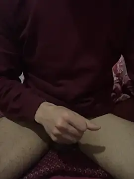 Young arabe online show from 9, 4, 2026