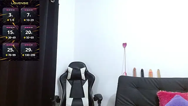 Kiara-Rider online show from 28, 10, 2025