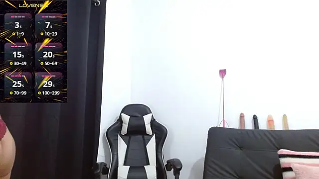 Kiara-Rider online show from 25, 9, 2025