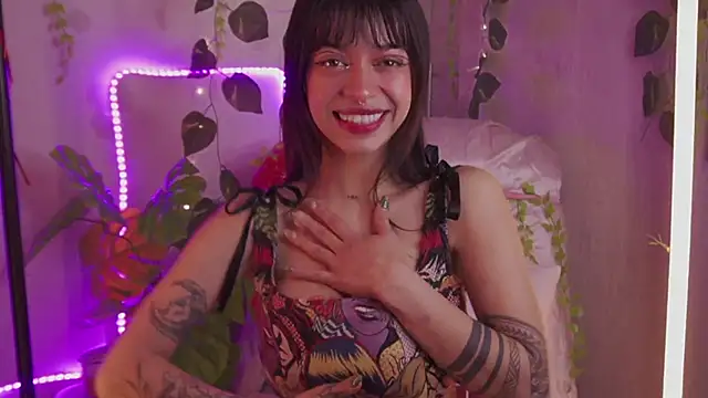 Kitty arts online show from 6, 12, 2024