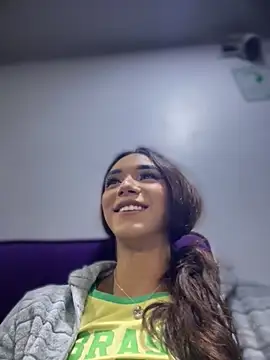 Nikol Rang   online show from 9, 10, 2025