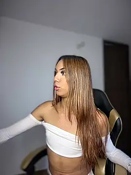 Nikol Rang   online show from 10, 4, 2026