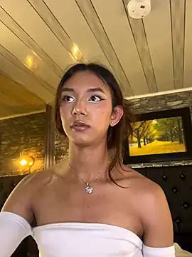 Nikol Rang   online show from 7, 10, 2025