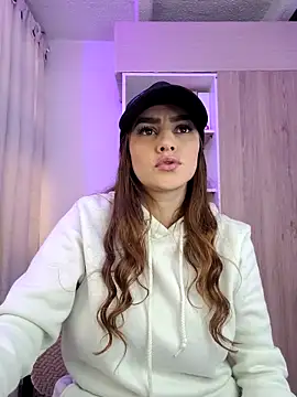 Lu perez online show from 5, 5, 2026