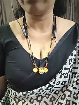 Snapshot of bhuvana555 chatting on 12, 6, 2026 bhuvana555 online show from 12, 6, 2026