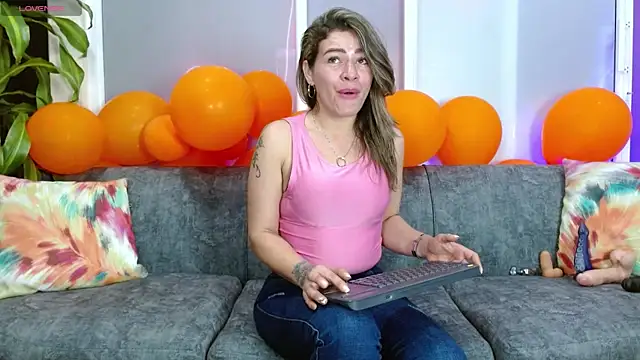 oriana thomson2 online show from 29, 9, 2025