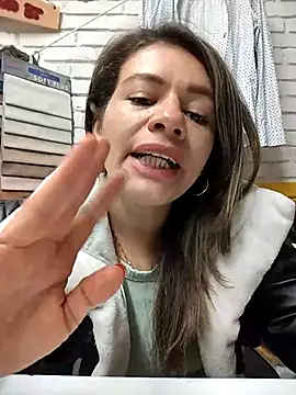 oriana thomson2 online show from 12, 10, 2025