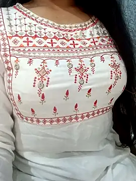 Snapshot of Rina777o chatting on 7, 11, 2025 Rina777o online show from 7, 11, 2025