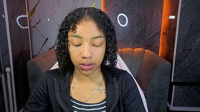 Violeth b online show from 12, 11, 2025