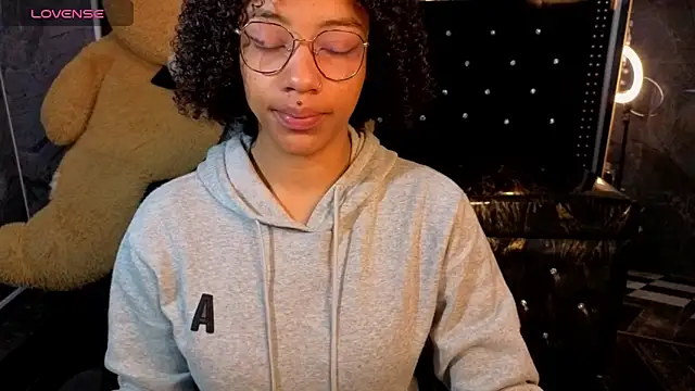 Violeth b online show from 23, 3, 2026