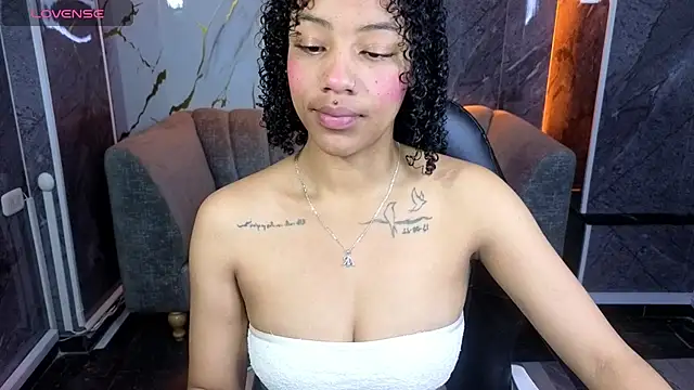 Violeth b online show from 4, 11, 2025