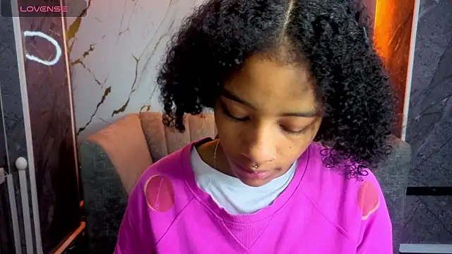 Violeth b online show from 15, 11, 2025