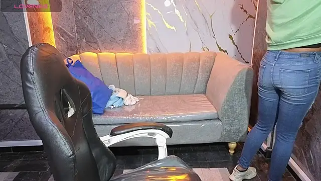 Violeth b online show from 22, 10, 2025