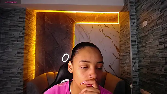 Violeth b online show from 11, 10, 2025