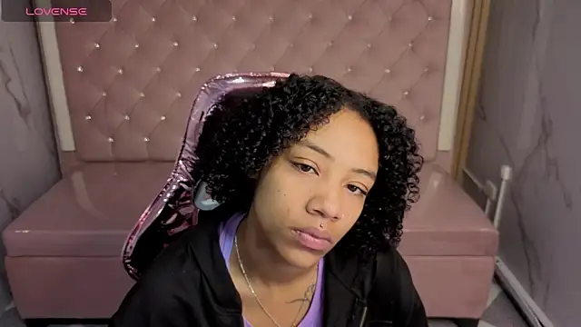 Violeth b online show from 17, 12, 2025