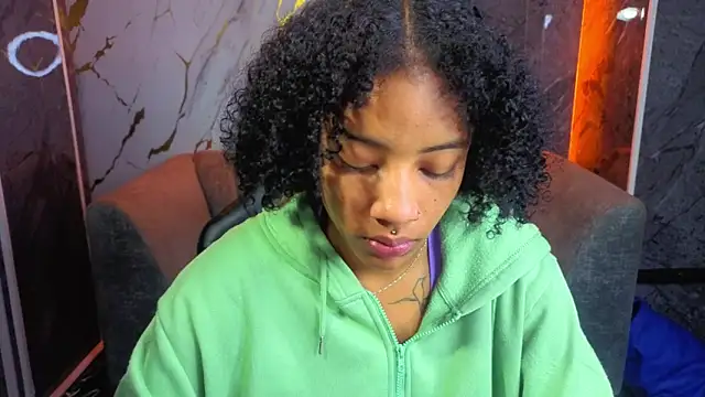 Violeth b online show from 14, 11, 2025