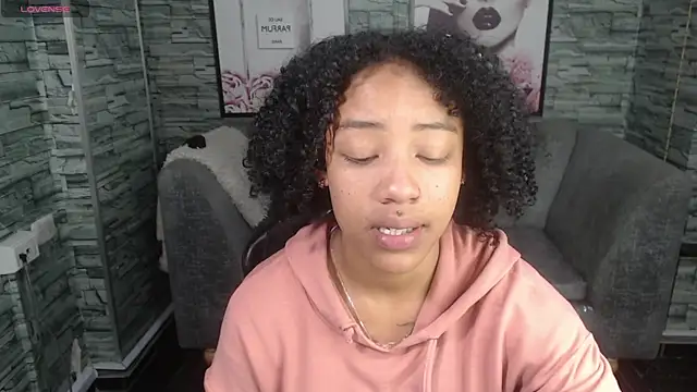 Violeth b online show from 25, 9, 2025