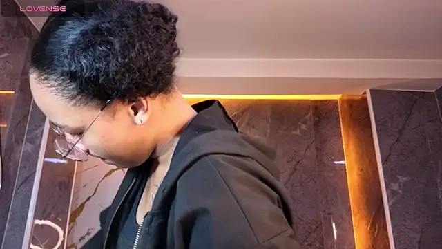 Violeth b online show from 31, 10, 2025