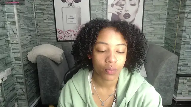 Violeth b online show from 23, 9, 2025