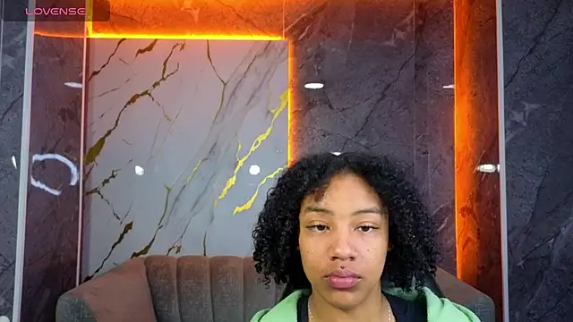 Violeth b online show from 7, 11, 2025