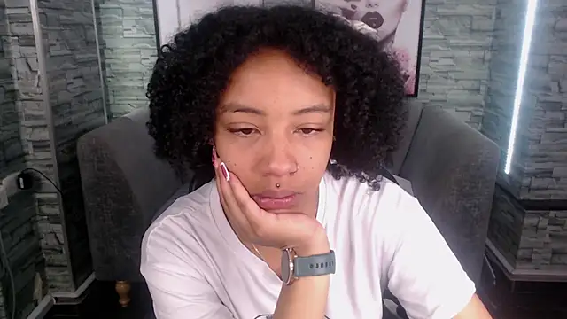 Violeth b online show from 13, 9, 2025