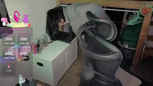 LisandreLaVenale online show from 5, 2, 2026