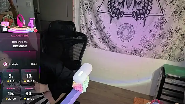 LisandreLaVenale online show from 9, 2, 2026