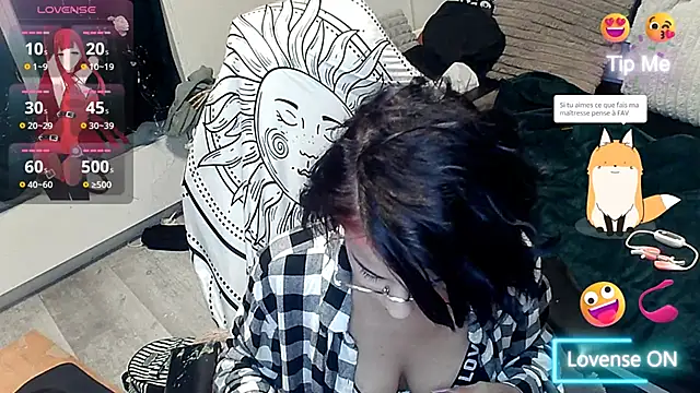 LisandreLaVenale online show from 2, 3, 2025