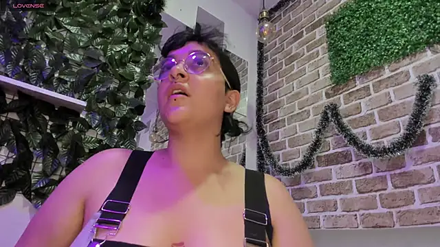 kory mansson online show from 26, 2, 2025