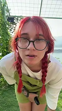 sofia218 online show from 10, 3, 2025