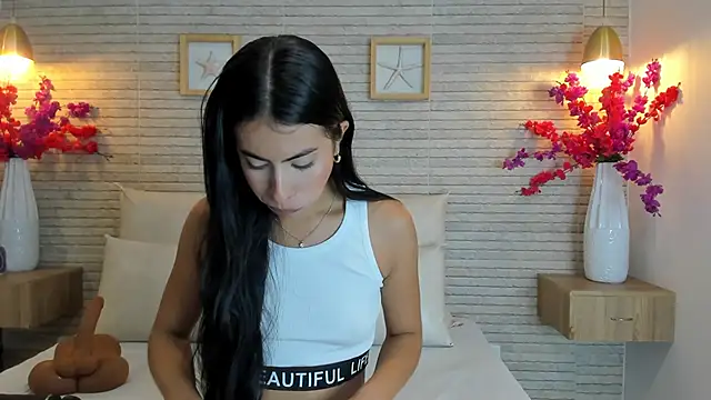 IssabellaLopez online show from 1, 10, 2025