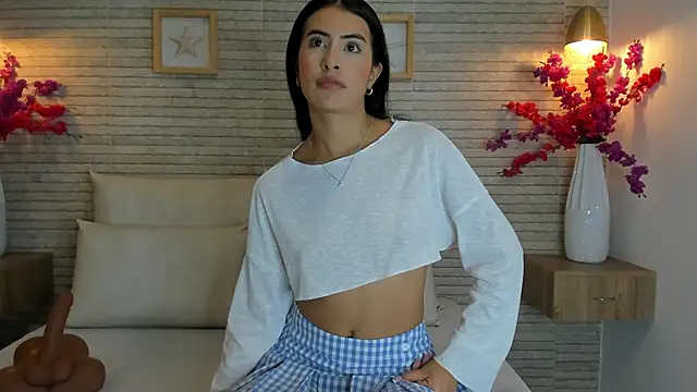 IssabellaLopez online show from 4, 10, 2025